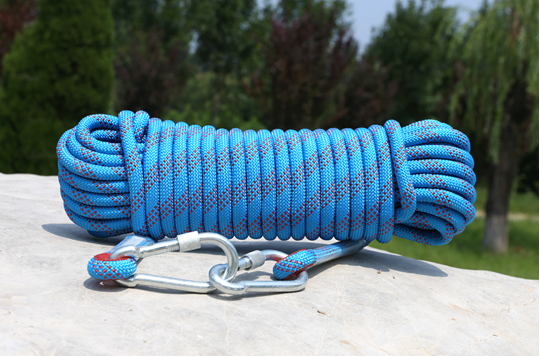 Colored mountaineering rope